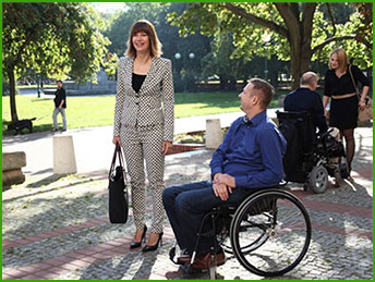 na wózku inwalidzkim